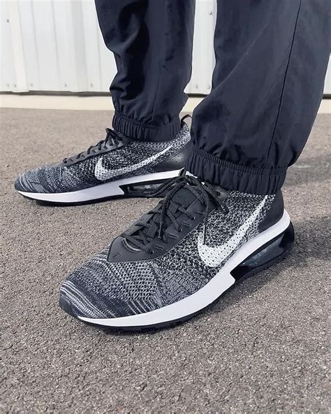 nike air max flyknit racer